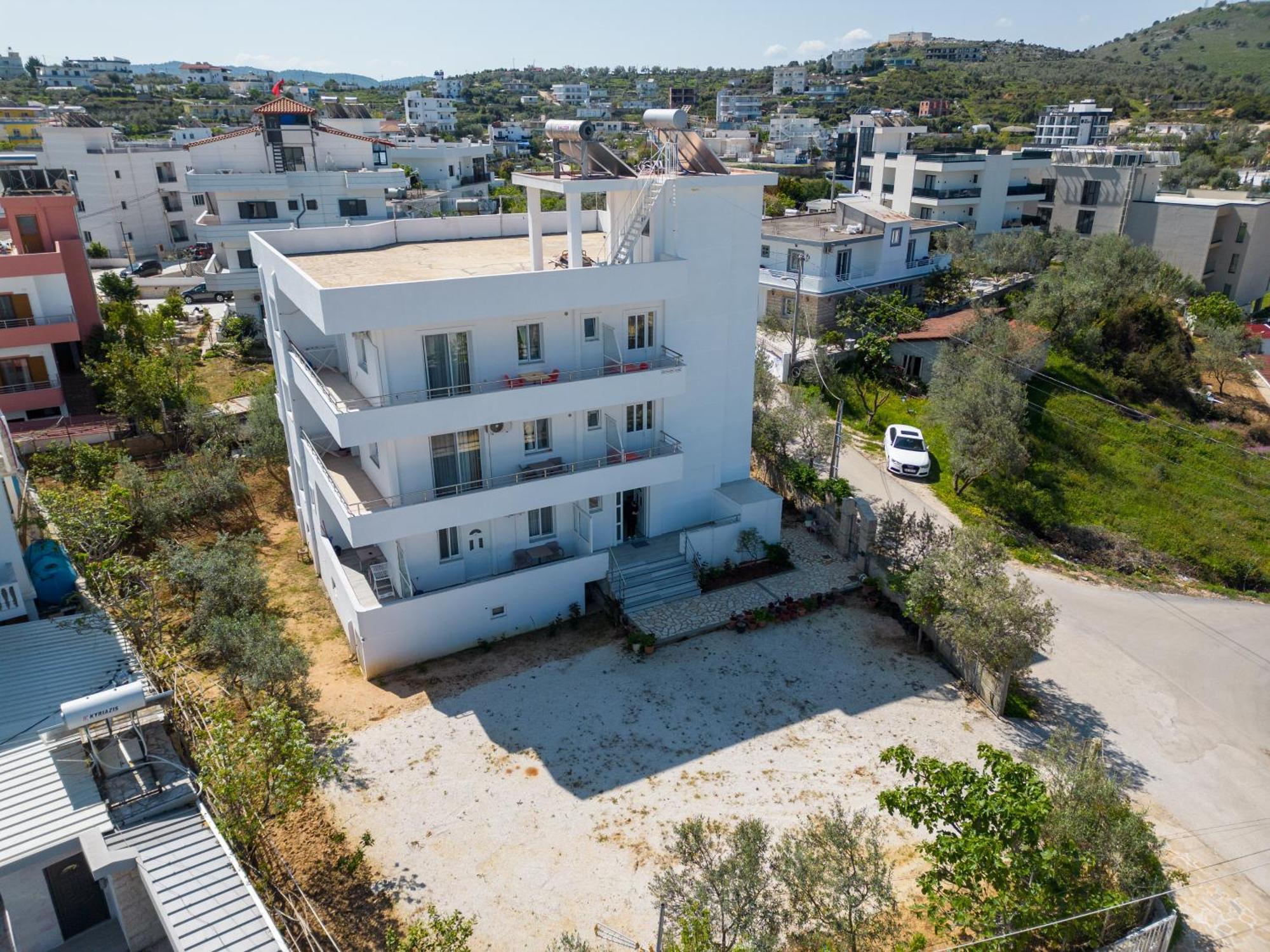 Near The Sea Apartments Nano Ksamil Esterno foto
